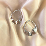 Gilda Wave Hoops
