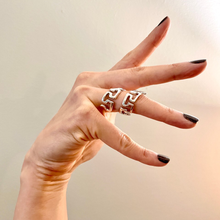 Decorative Edge Spiral Ring